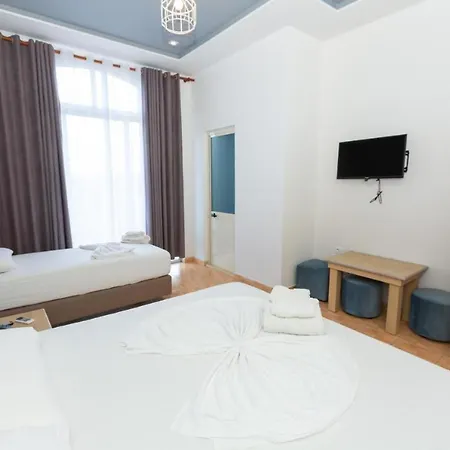 Triada Фуша-Круя