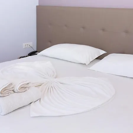 Отель Triada Фуша-Круя