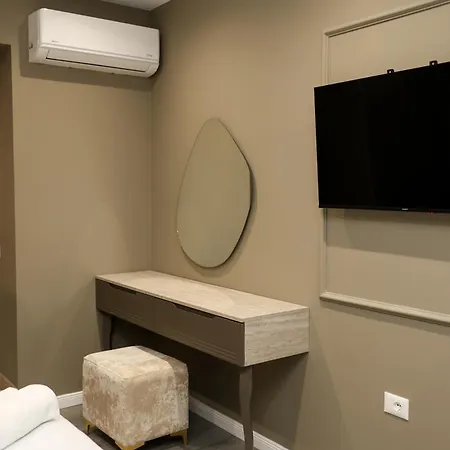 Triada 4*